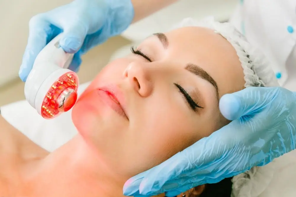 woman having non-surgical Morph8 treatment Ruislip Common